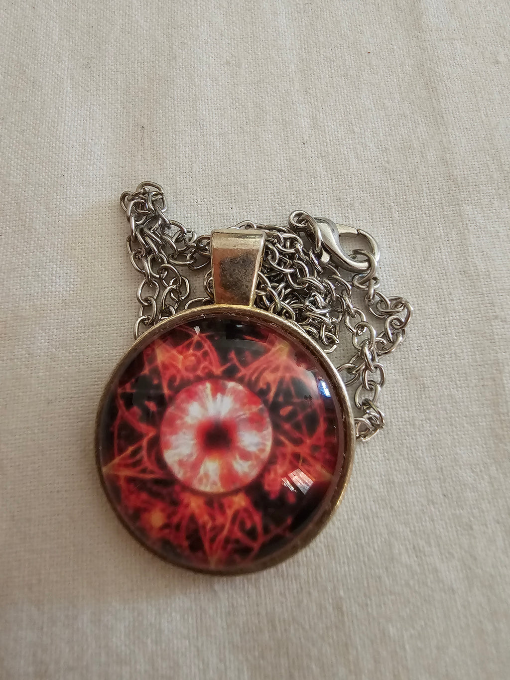Colgante de pentagrama de fuego