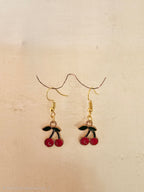 Pendientes divertidos con forma de cerezas