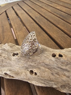 Magnífico anillo de statement