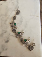Pulsera Estilo Étnico con Elefantes y Piedras Verdes