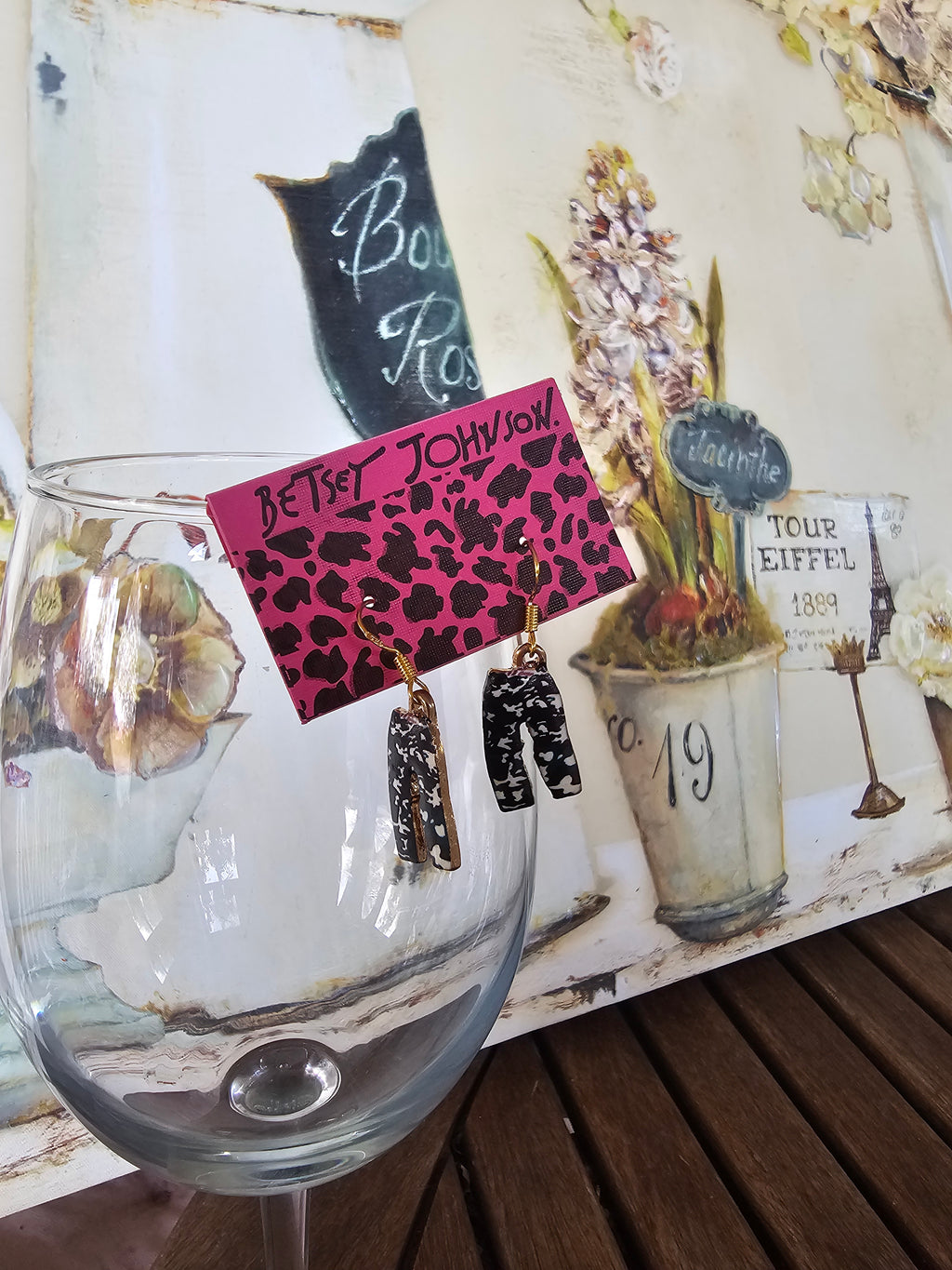 Vaqueros de Betsey Johnson pendientes