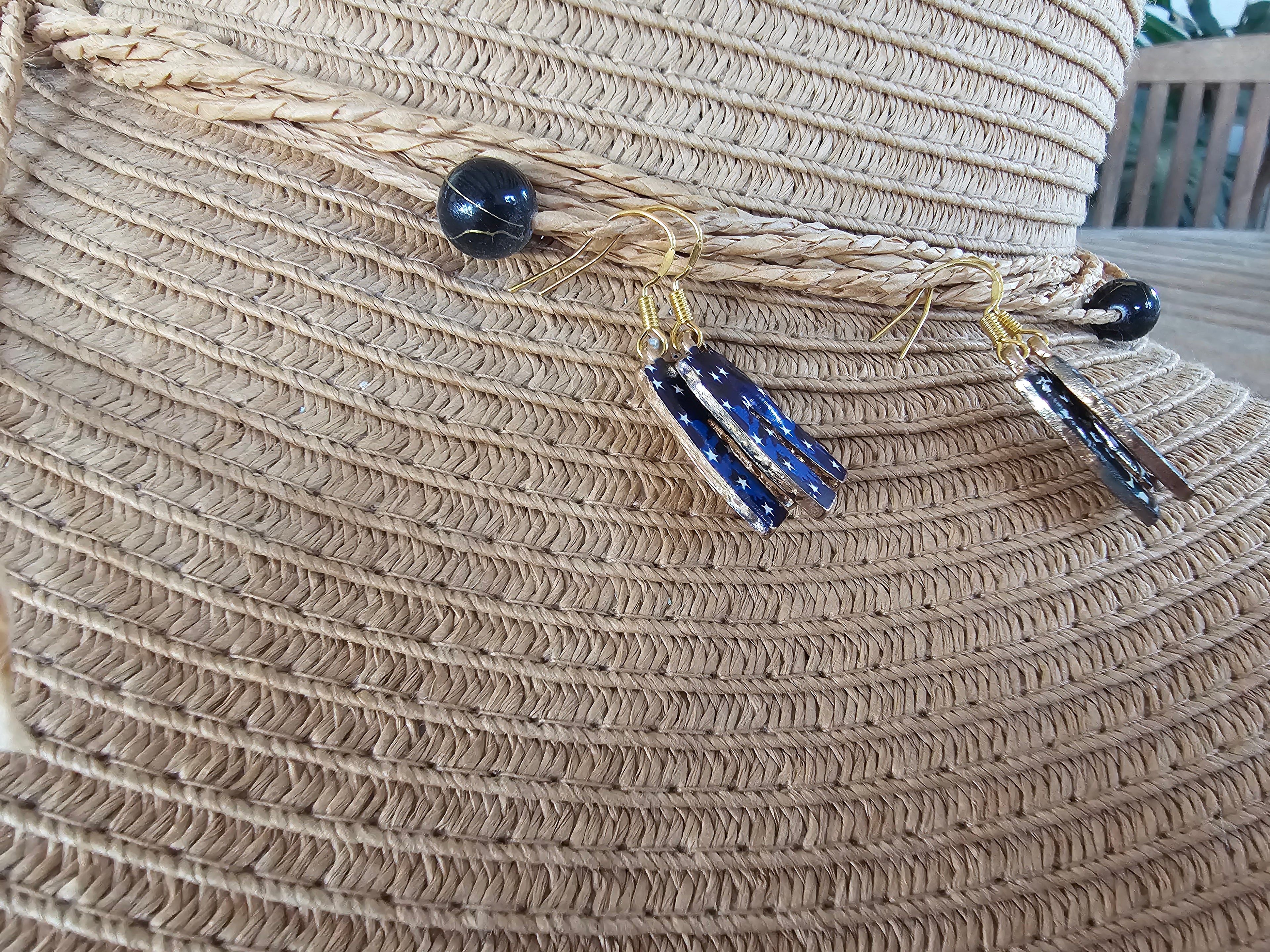 Vaqueros de Betsey Johnson pendientes