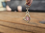Collar Multihilo con Colgante de Corazón y Cristal Rosa – Estilo Boho Chic