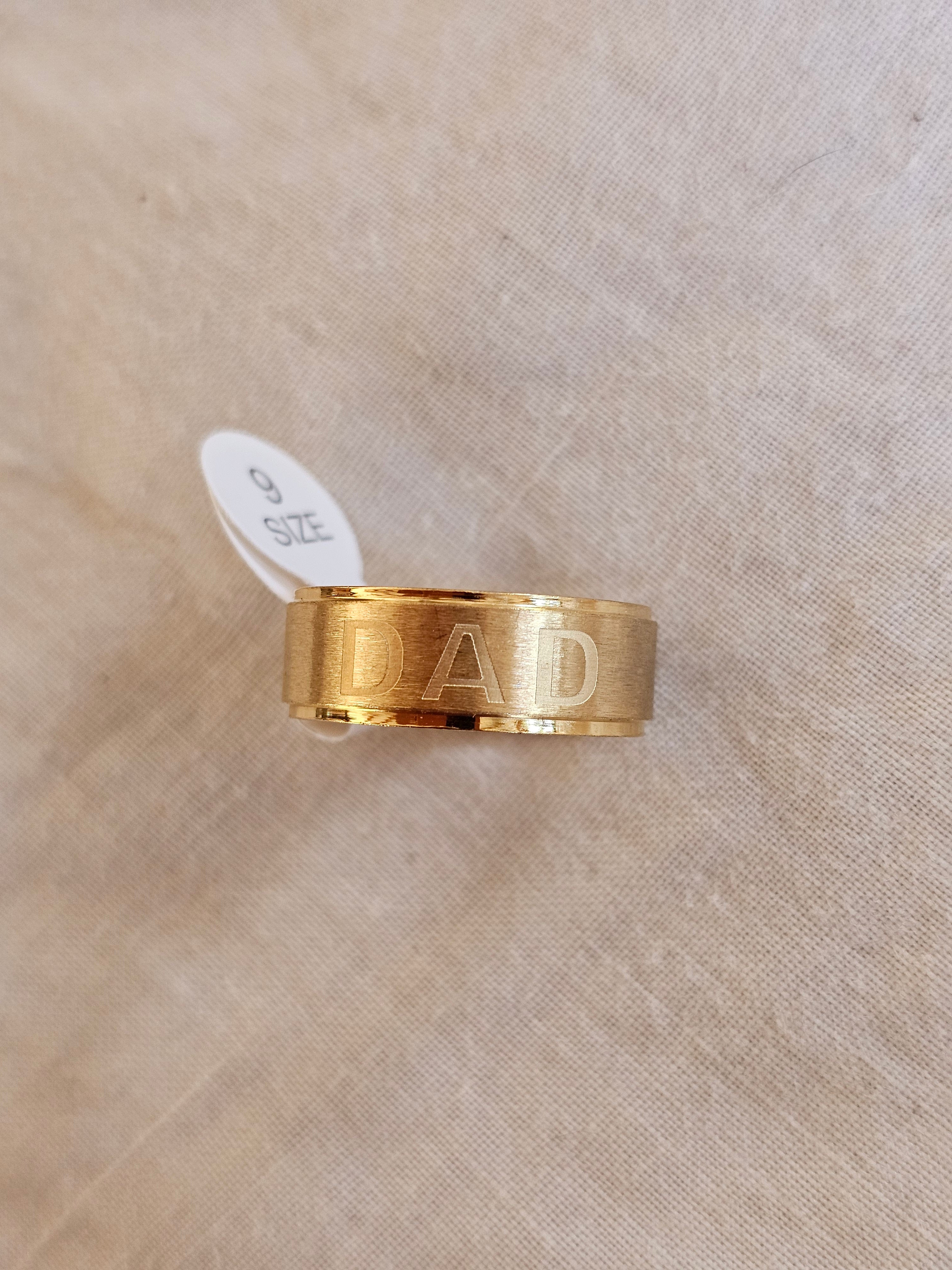 Isän sormus, DAD 