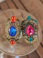 Enorme y magnífico anillo diseño audaz