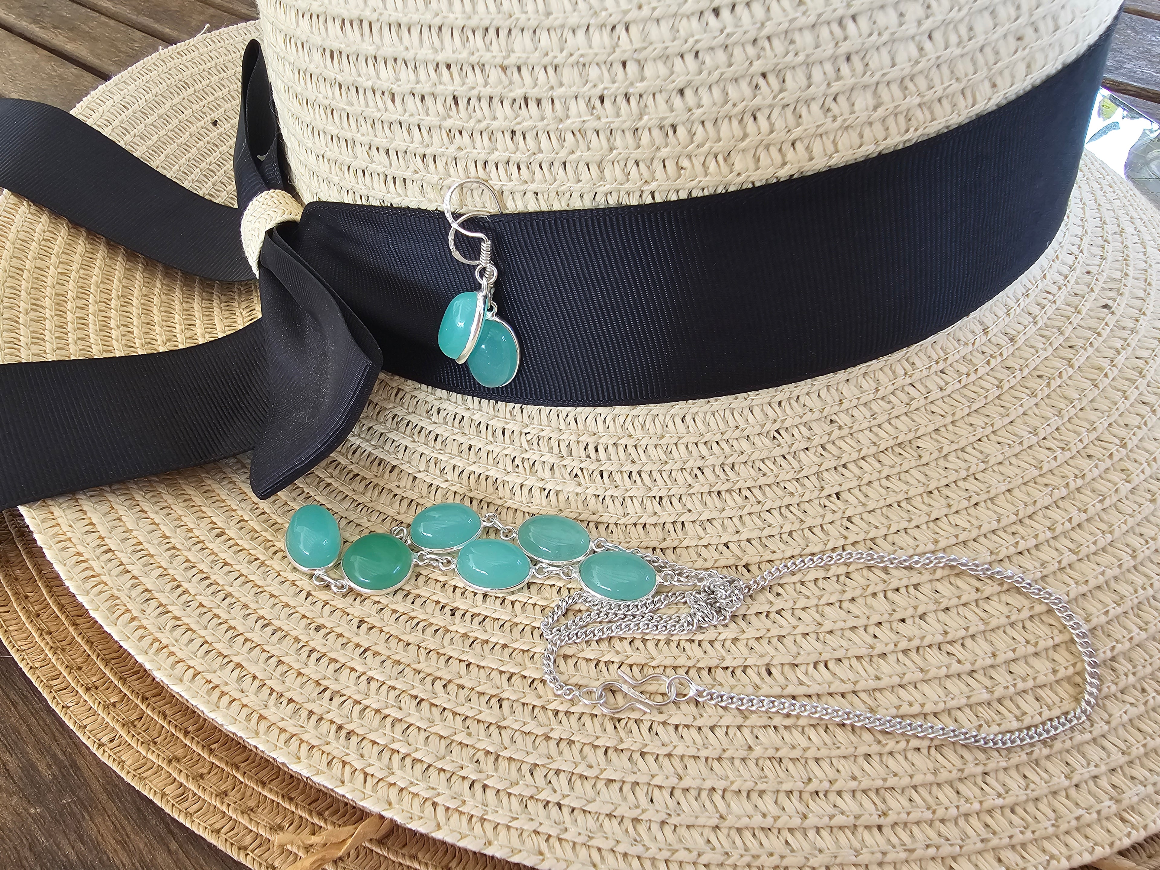 Conjuntos de collar y pendientes