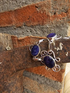 Romántico collar lavalier