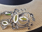 Collar delicado y elegante