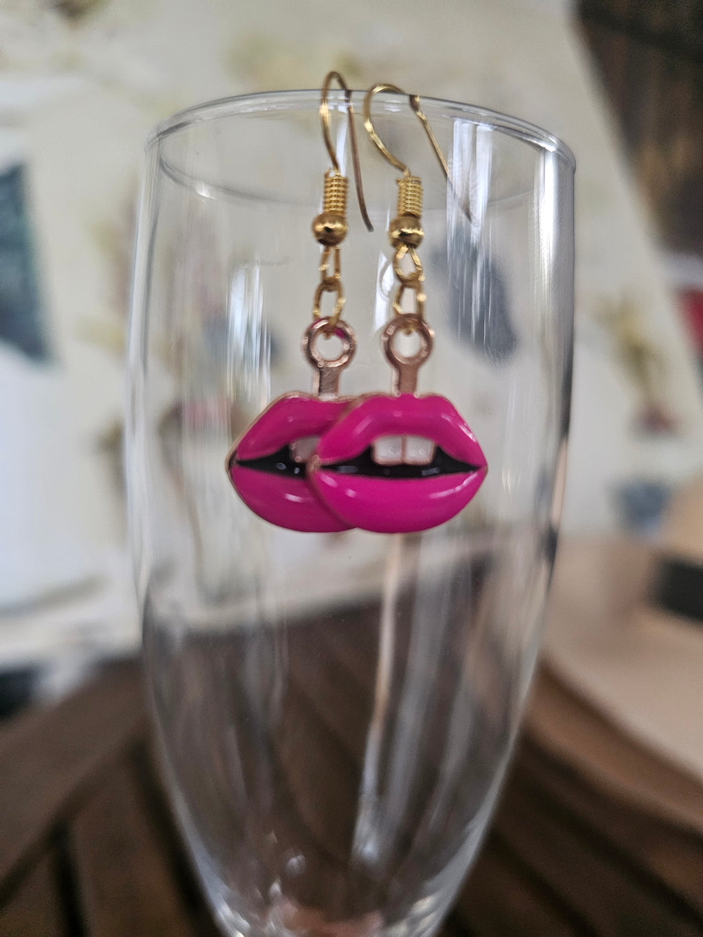 Rosa Labios Pendientes