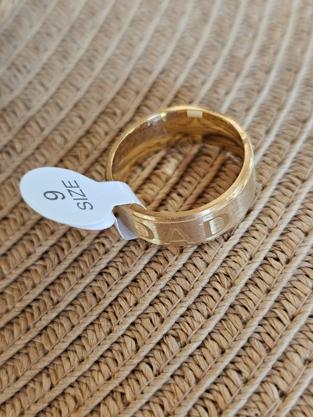 "DAD" ring for father