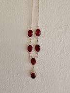 Lindo collar rojo para cualquier ocasión