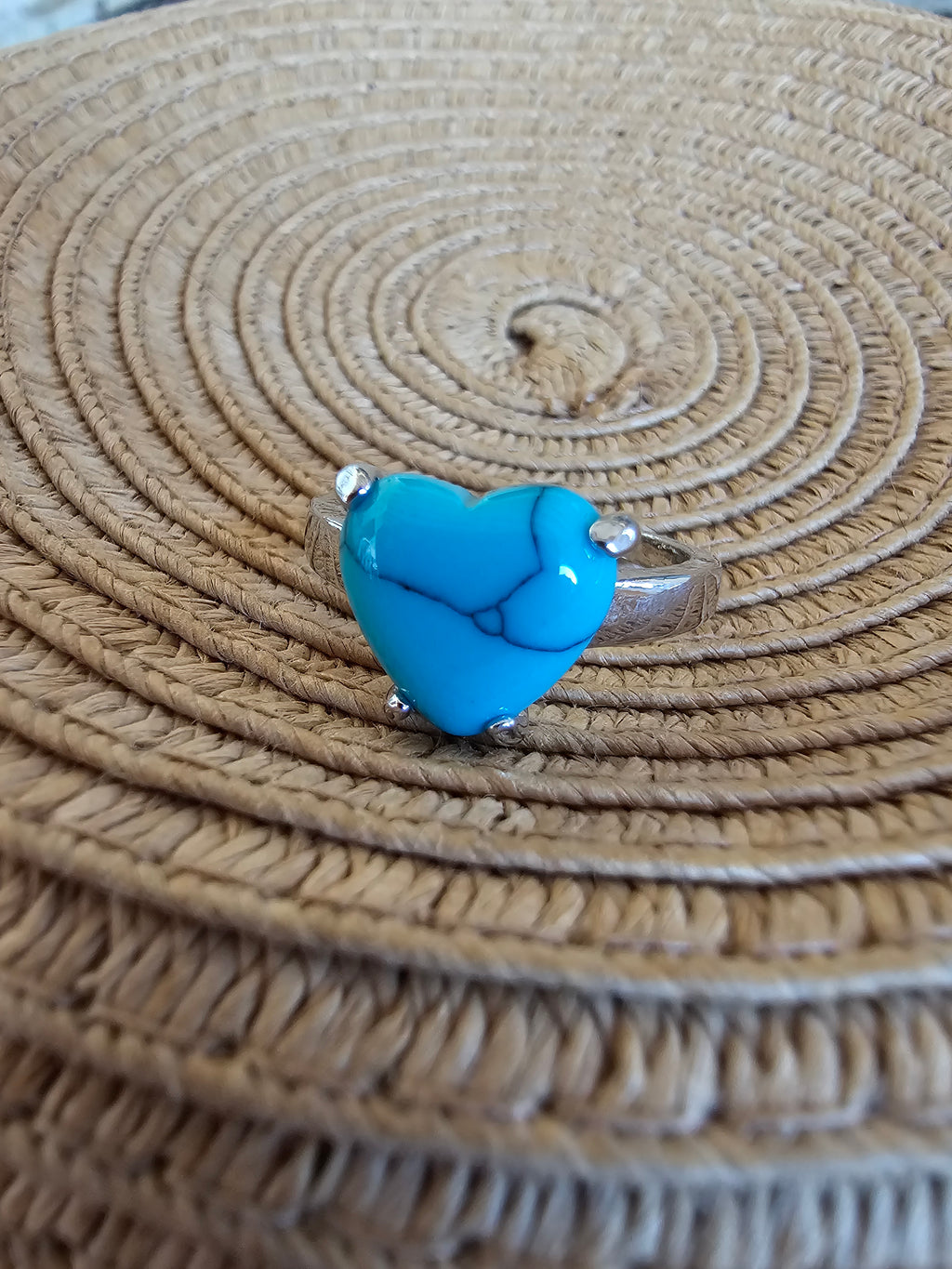 Bohemio anillo en forma de corazón