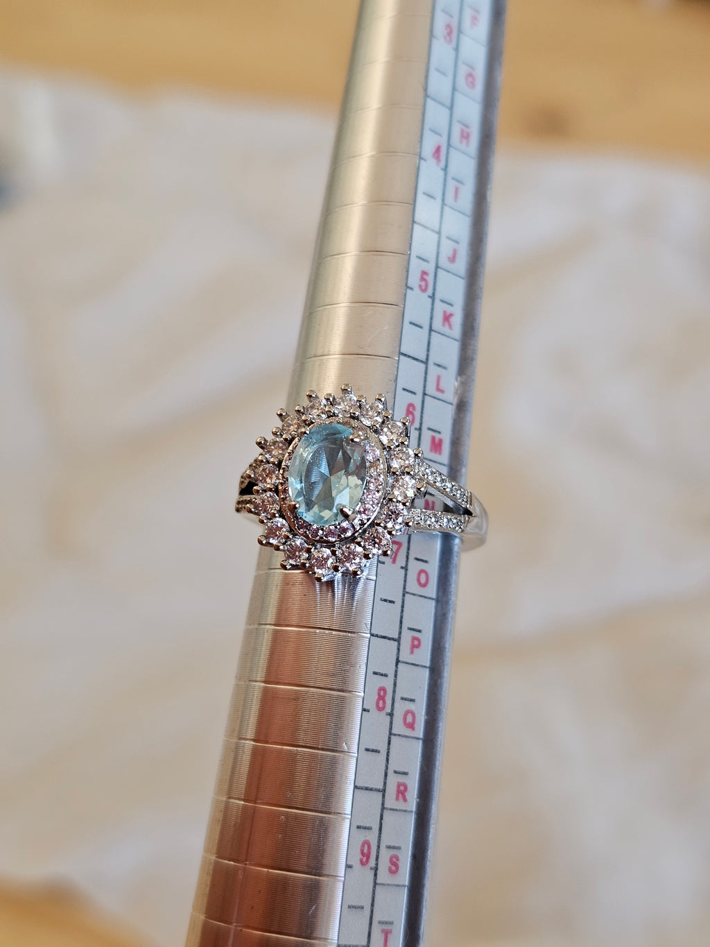 Anillo con diseño bonito