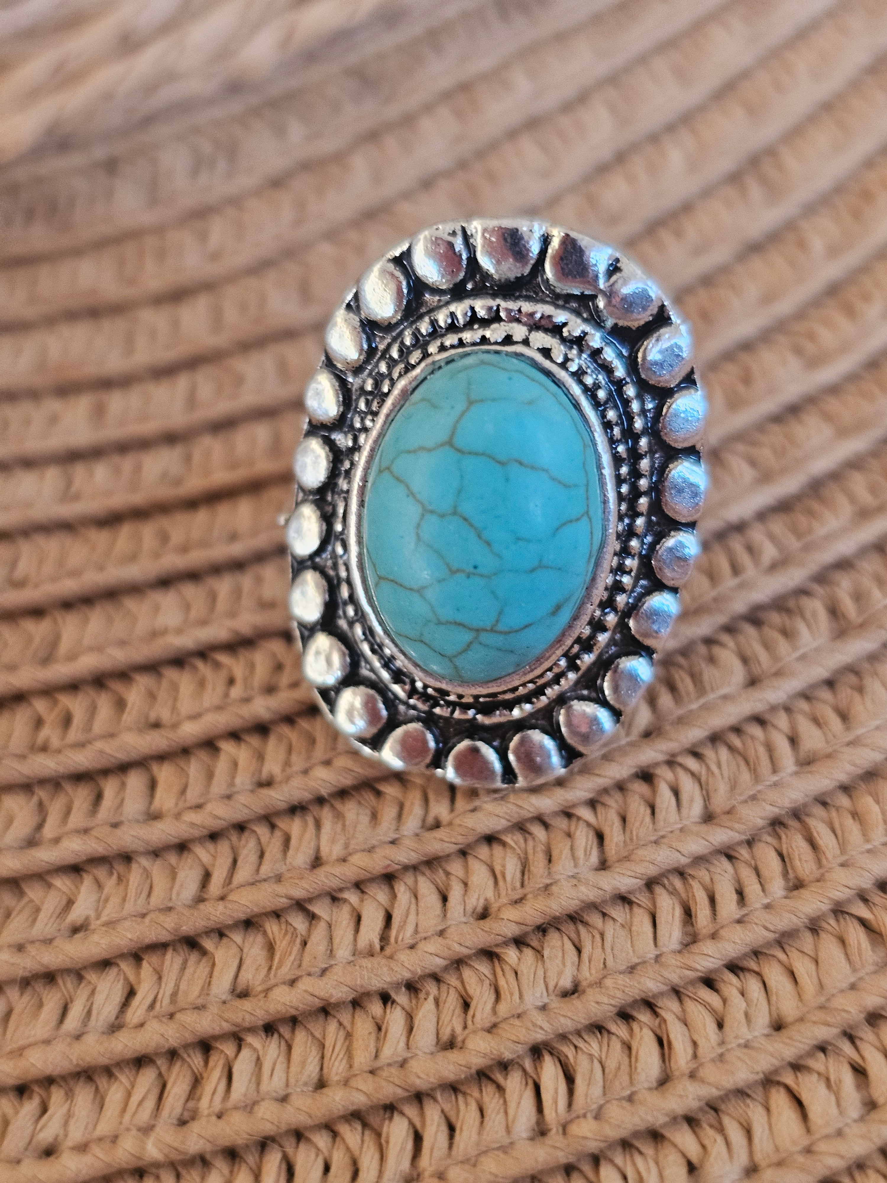 Bonito anillo bohemio