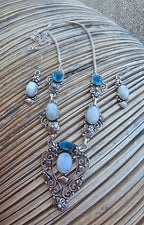 Hermoso conjunto de collar y pendientes