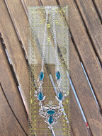 Collar delicado y elegante