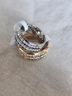 Anillo de dos filas de cristales