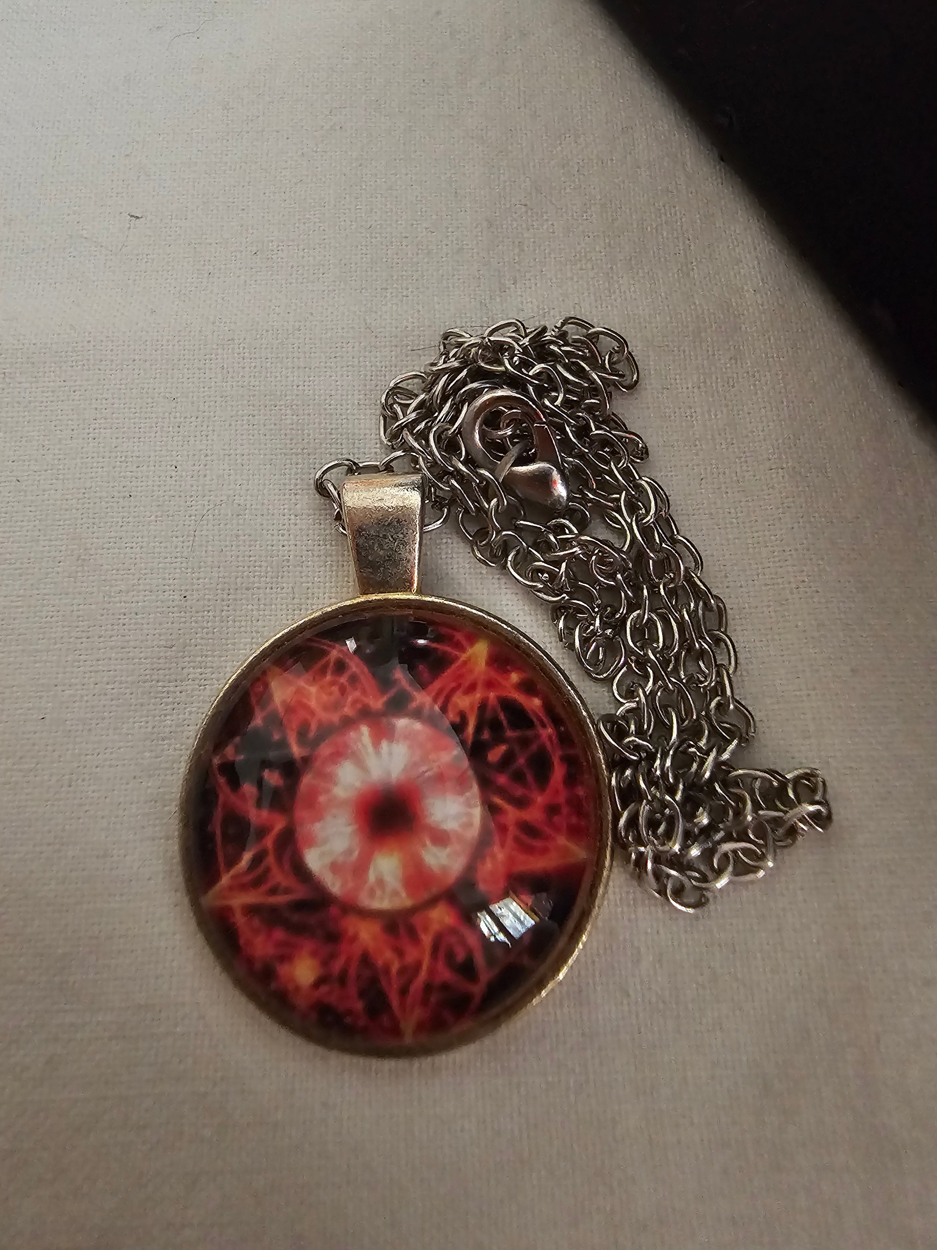 Colgante de pentagrama de fuego
