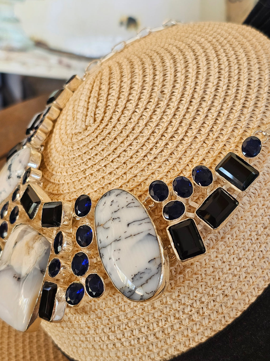 Collar elegante y magnífico