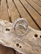 Magnífico anillo de statement