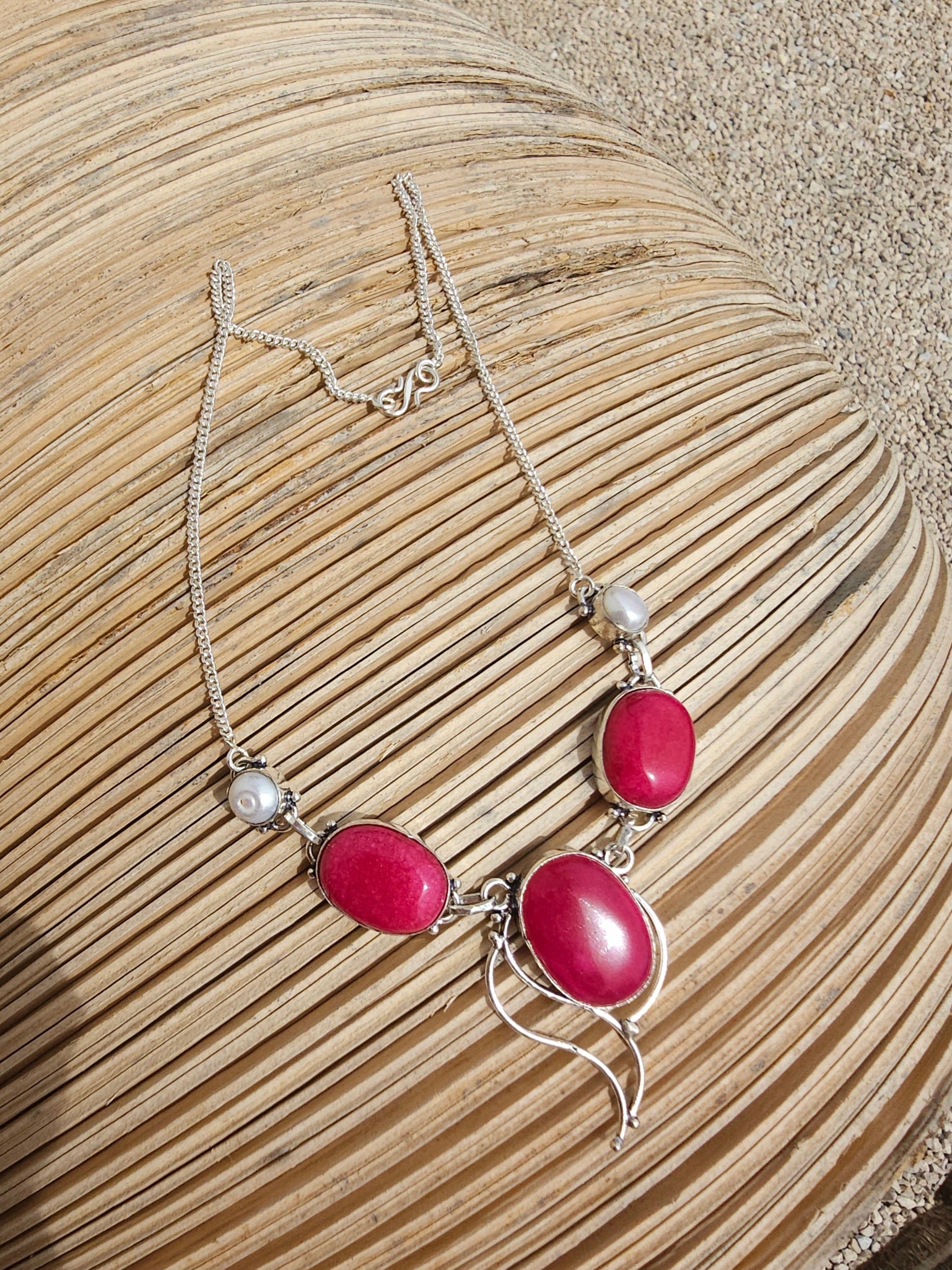 Romántico collar lavalier