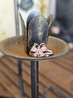 Un anillo en forma de mariposa