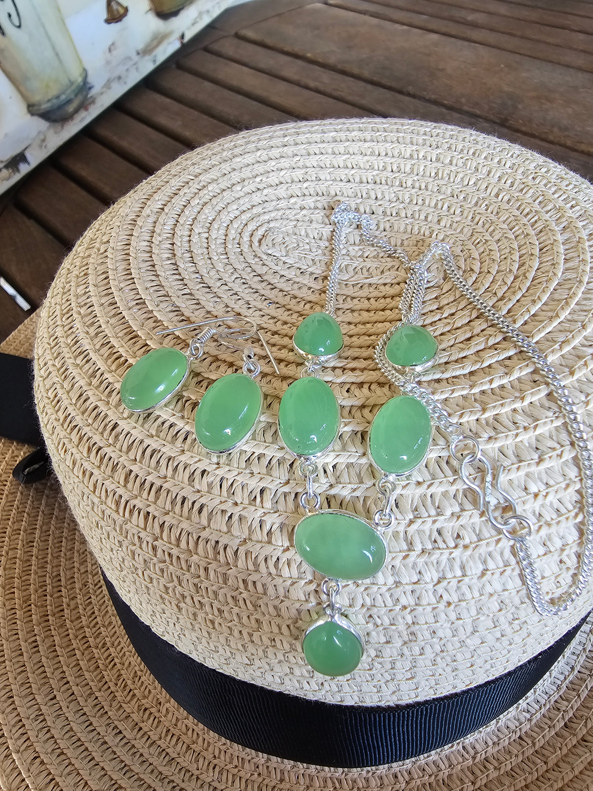 Conjunto de collar y pendientes