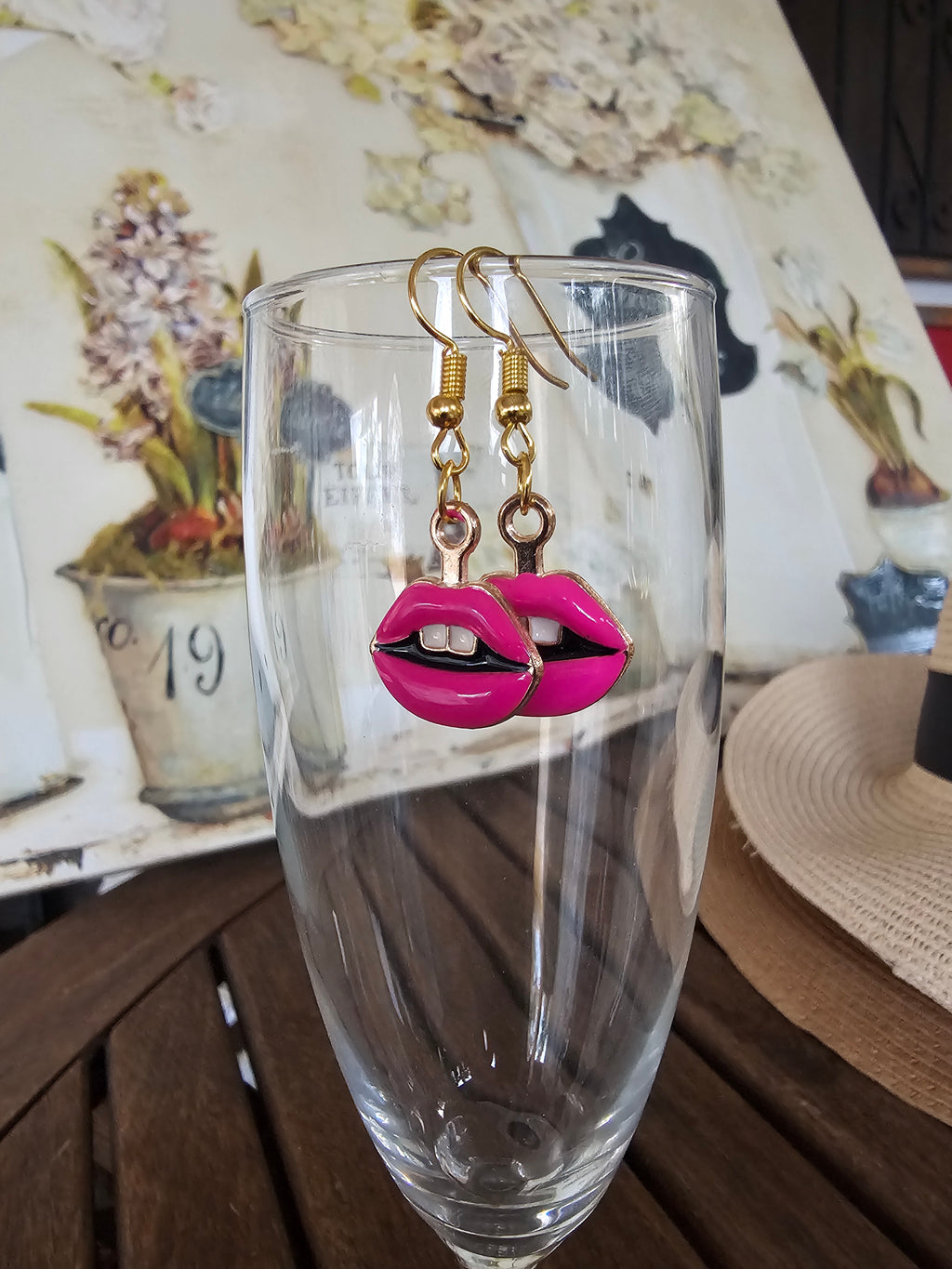 Rosa Labios Pendientes