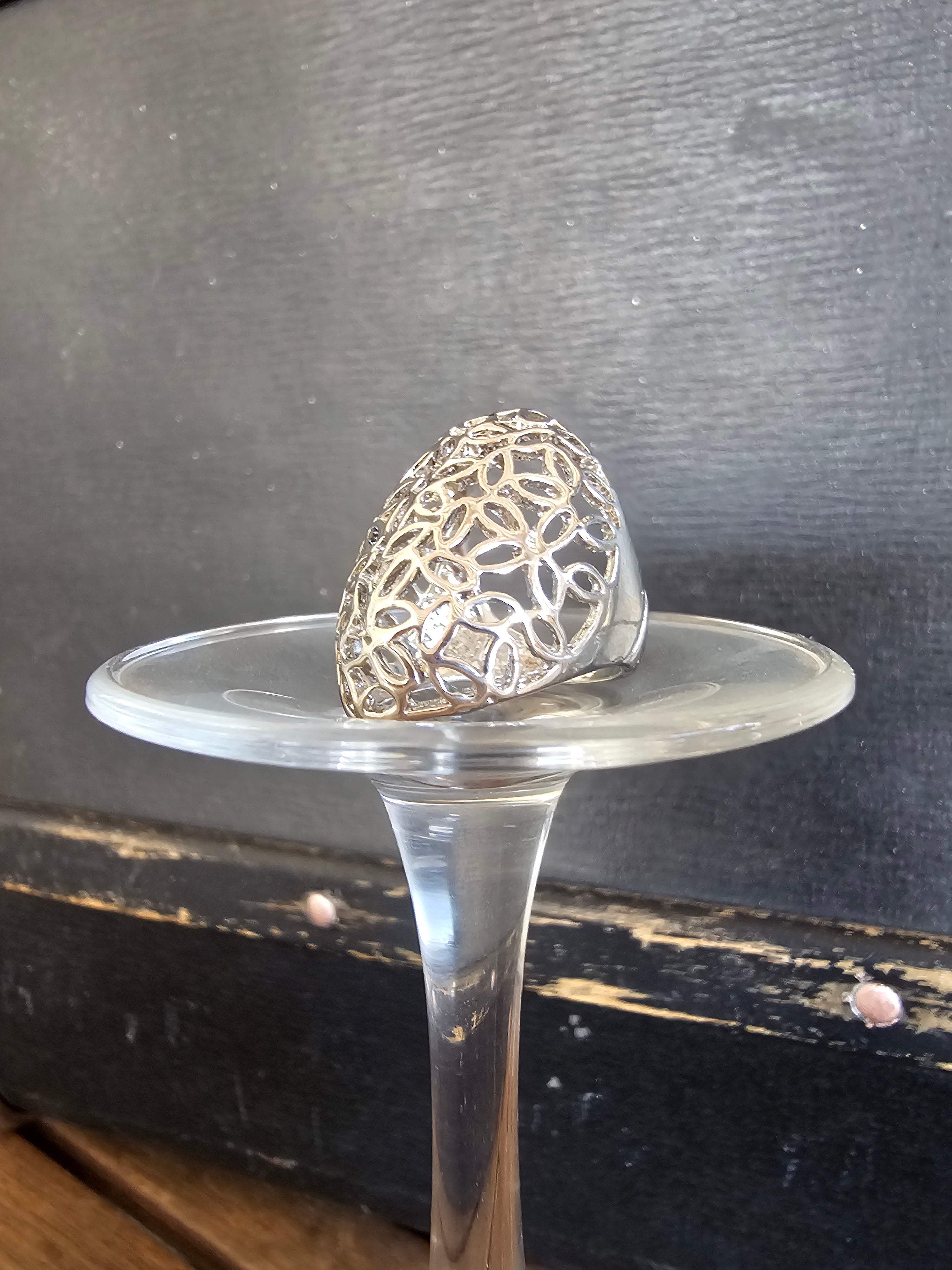 Magnífico anillo de statement