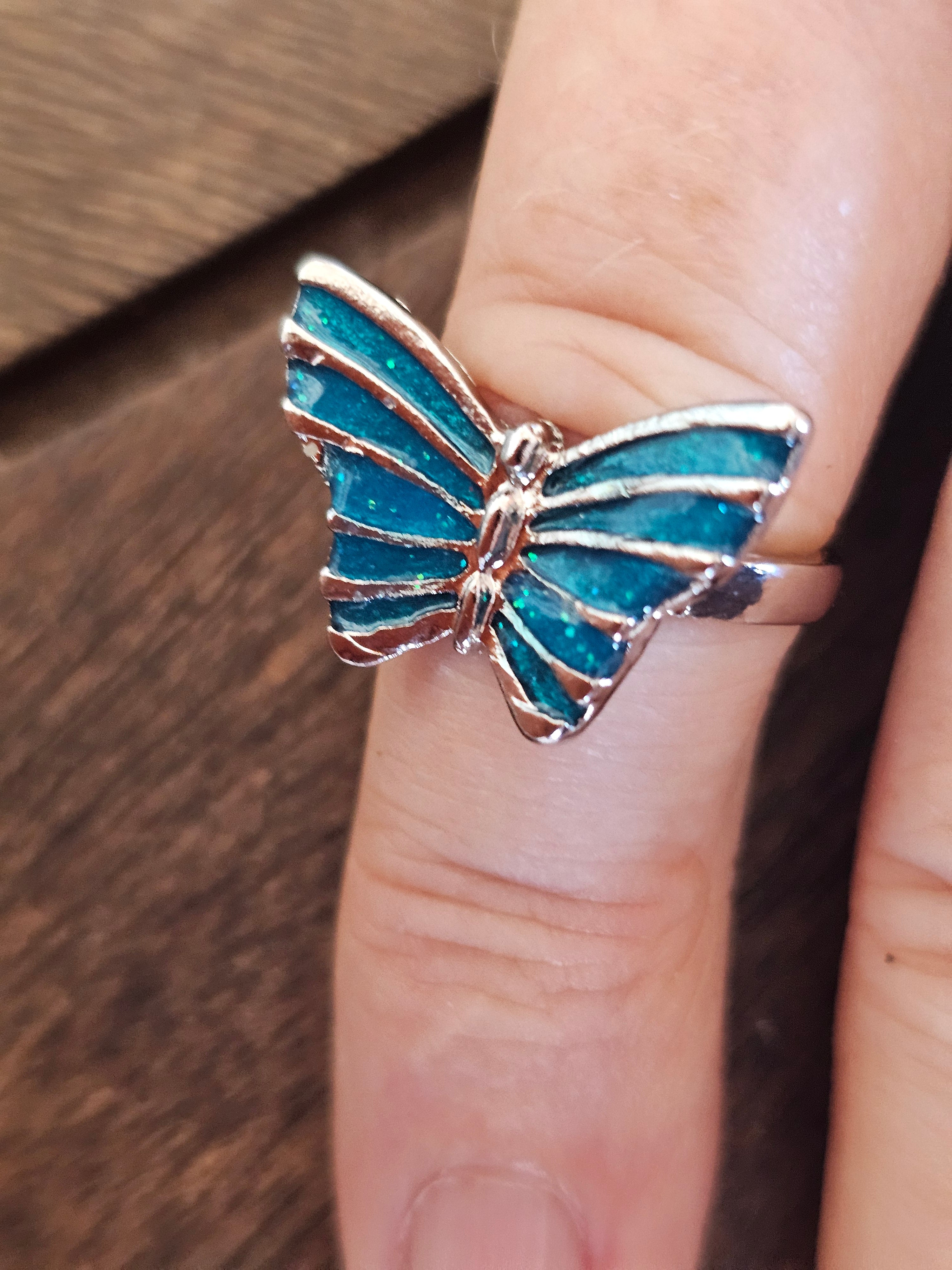 Anillo diseño de mariposa