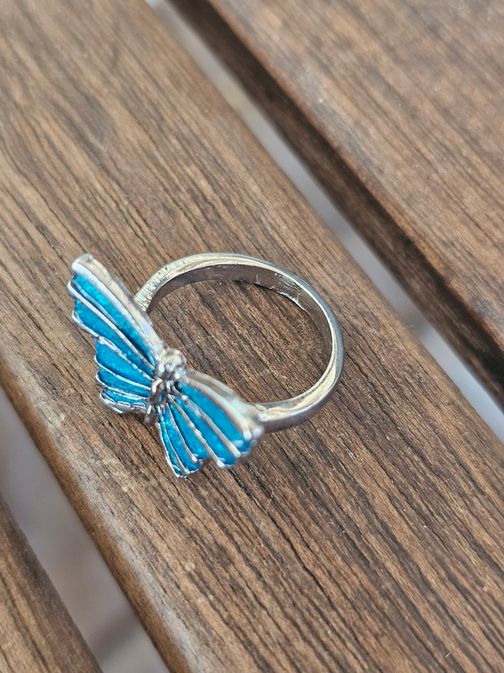 Anillo diseño de mariposa