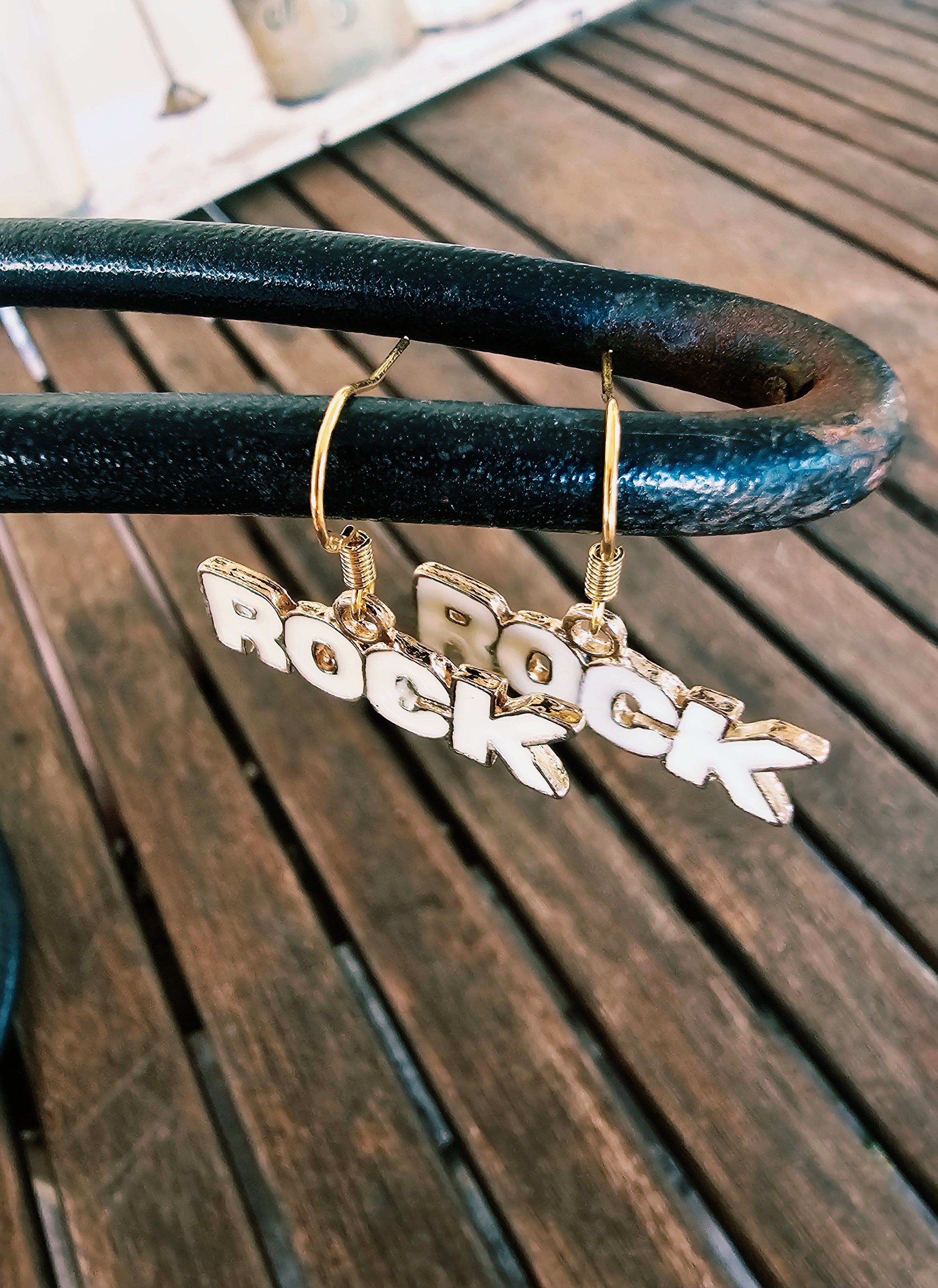 Cool pendientes de🤘rock