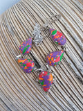 Collar con colores de verdad