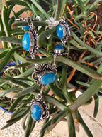 Romántico collar lavalier