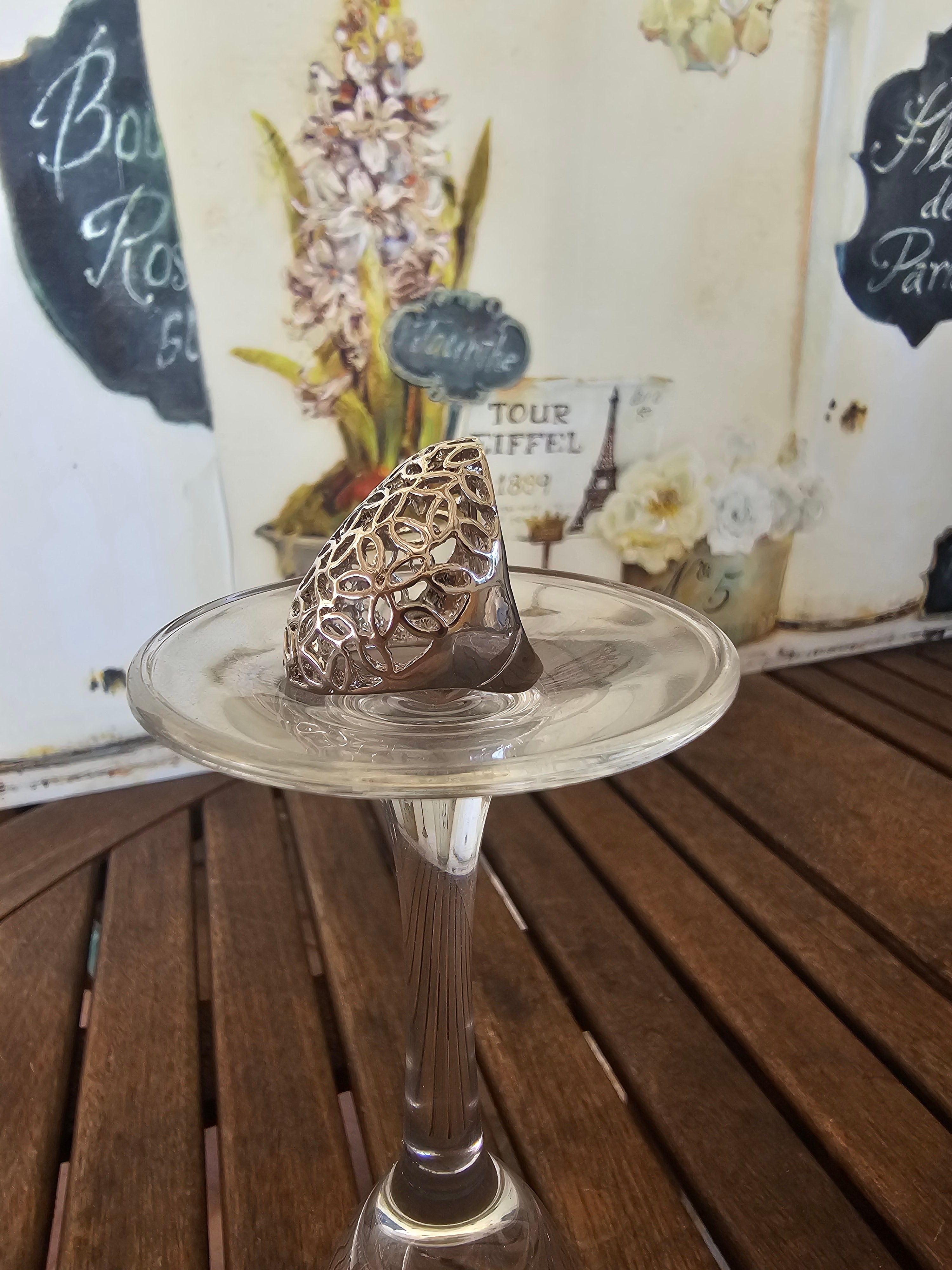 Magnífico anillo de statement