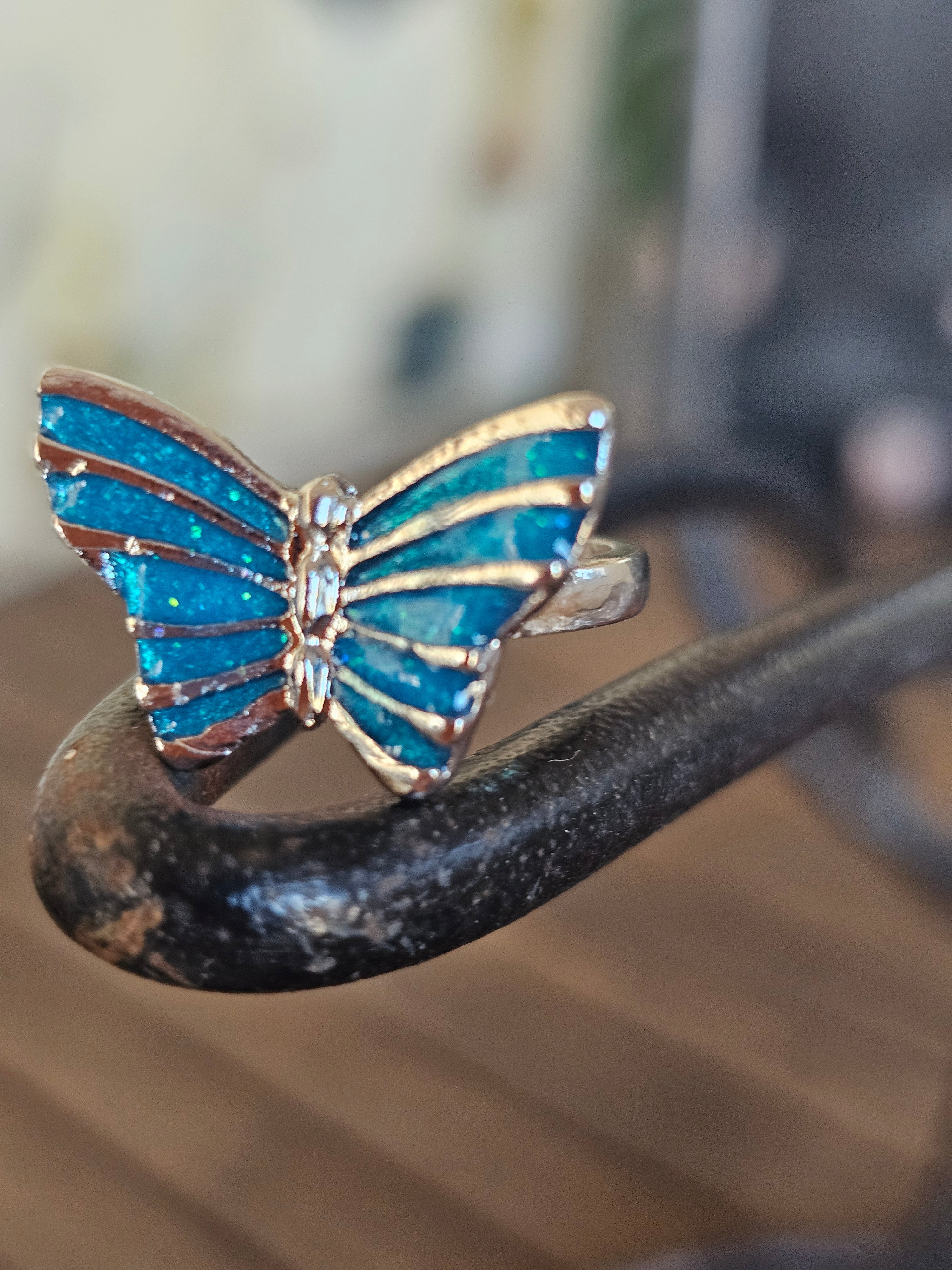 Anillo diseño de mariposa