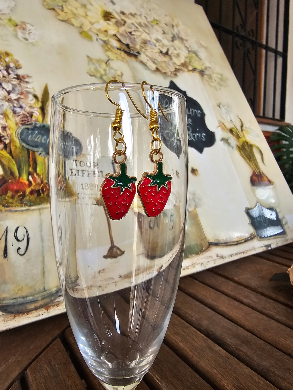 Divertidos pendientes forma de fresas