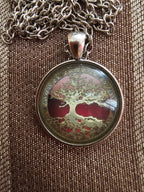 Árbol de la Vida, cabujón abovedado de cristal, arte alterado, cadena color plata, collar de la vida eterna