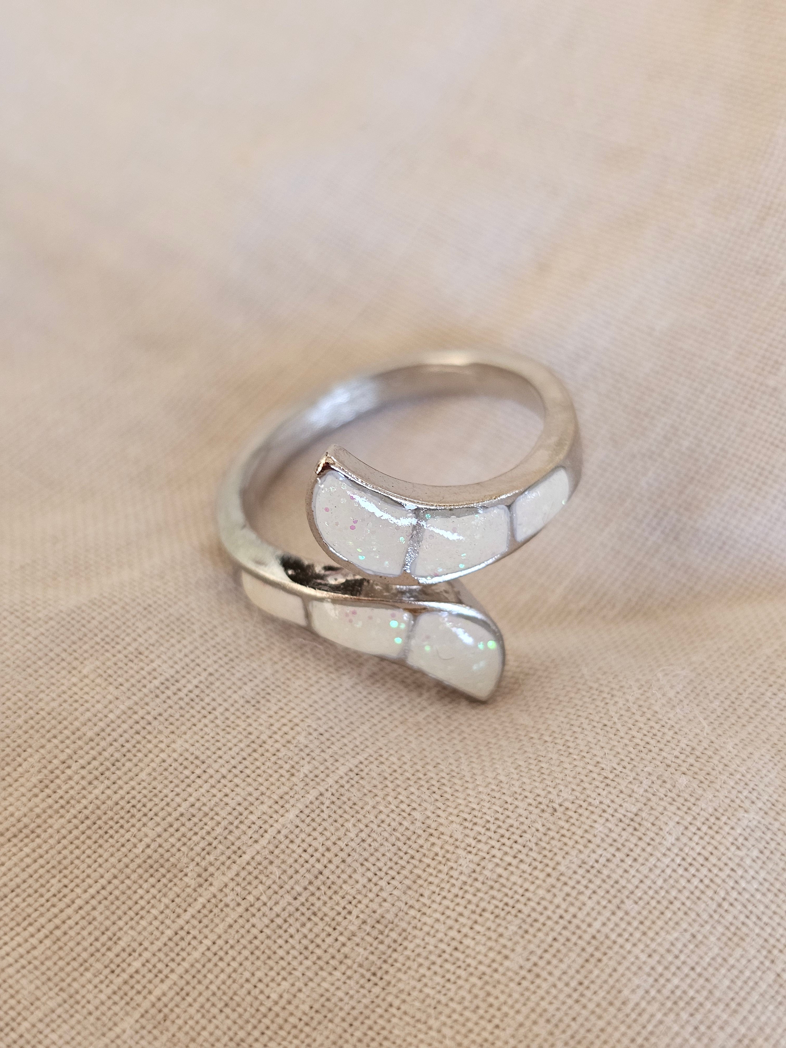 Anillo ajustable interesante