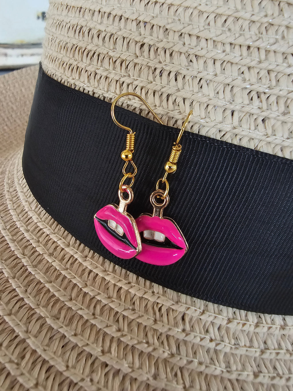 Rosa Labios Pendientes