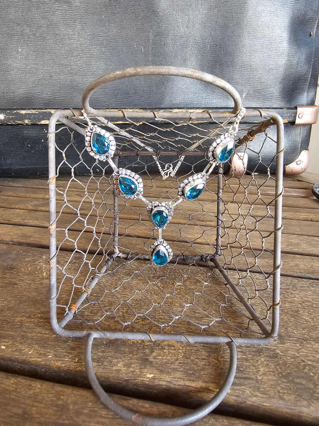 Lindo collar turquesa para cualquier ocasión